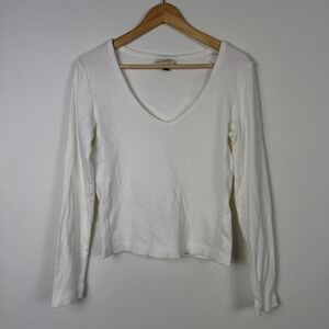 universal thread long seeve